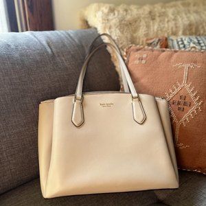 Cream Kate Spade (fits laptop), perfect condition